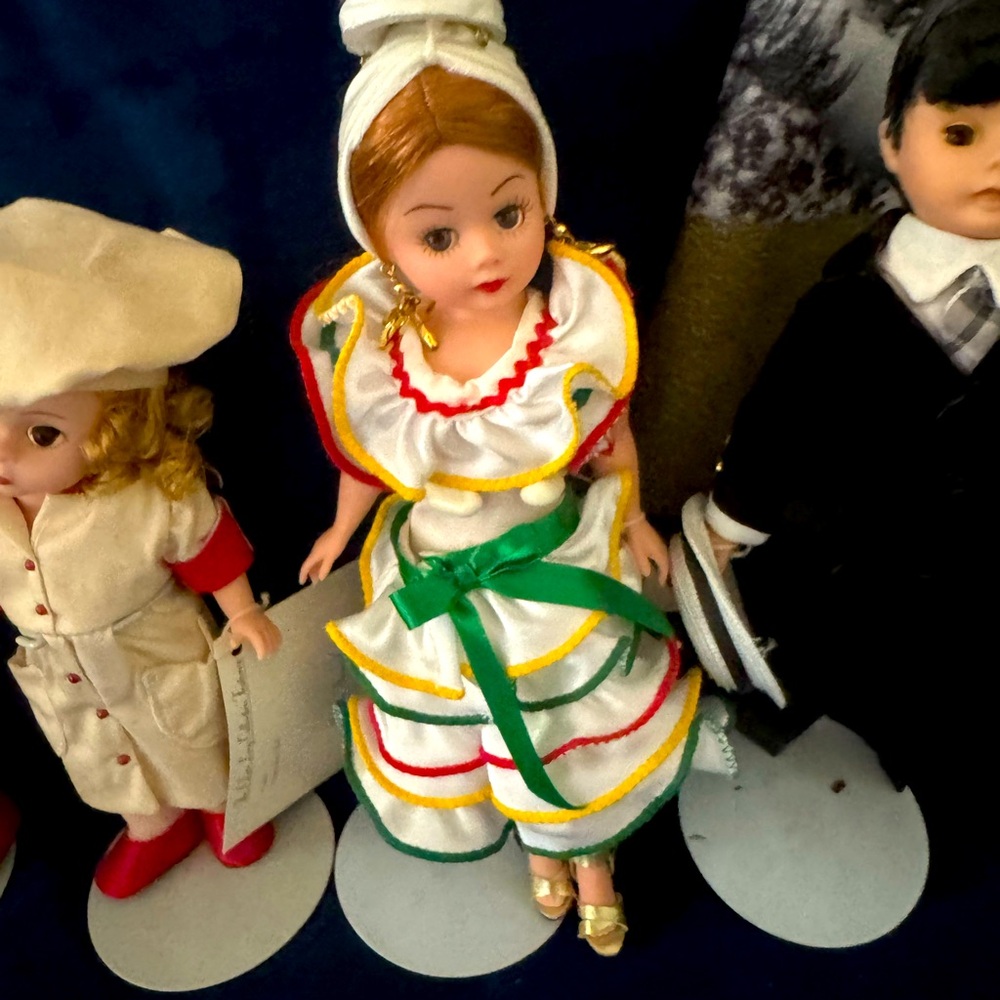 NWT VINTAGE RARE MADAME ALEXANDER I LOVE LUCY LUCILLE BALL ITALLY GRAPES DOLL